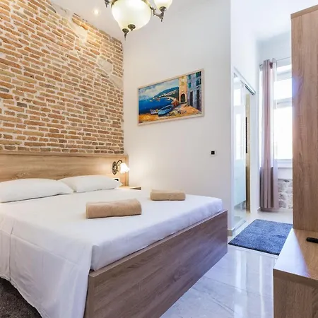 Bed & Breakfast Giardin Exclusive And 4*