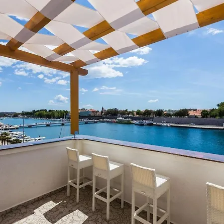 Giardin Exclusive And Bed & Breakfast 4*