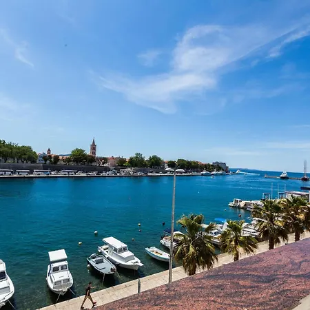 Bed and breakfast Giardin Exclusive And Zadar